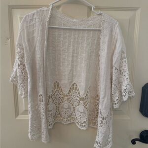Elegant White Lace Women's Top